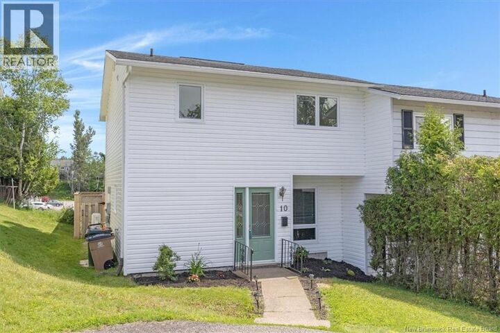 Property Photo:  10 Noel Avenue  NB E2K 4M2 