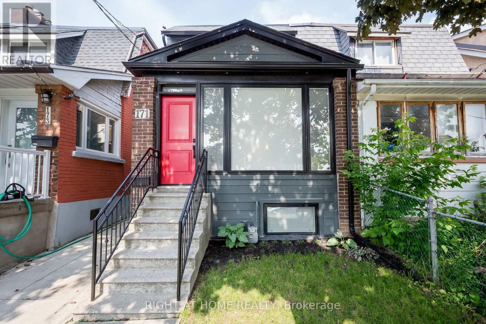 Property Photo:  171 Gilbert Avenue  ON M6E 4W4 