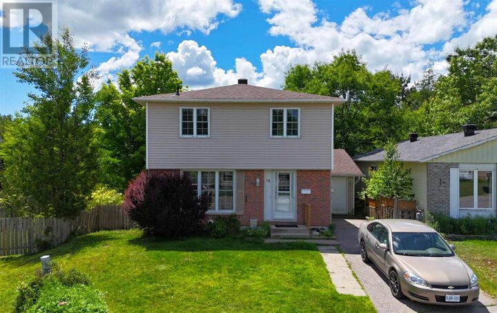 44 Macdonald Ct — photo 1