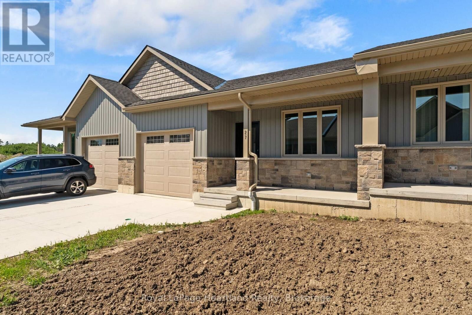 Property Photo: 27 Silver Creek Road ON N0K 1W0