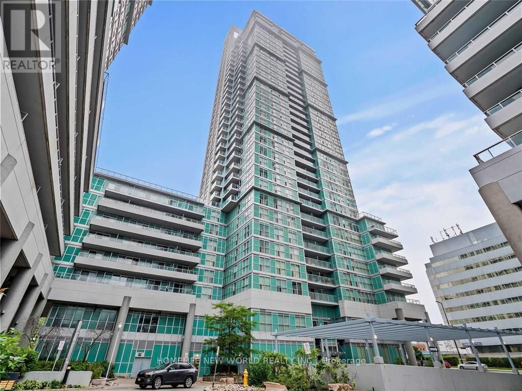 Property Photo:  70 Town Centre Court 2404  ON M1P 0B2 