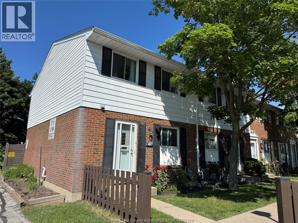 Property Photo:  3093 Meadowbrook Lane 14  ON N8T 3C5 