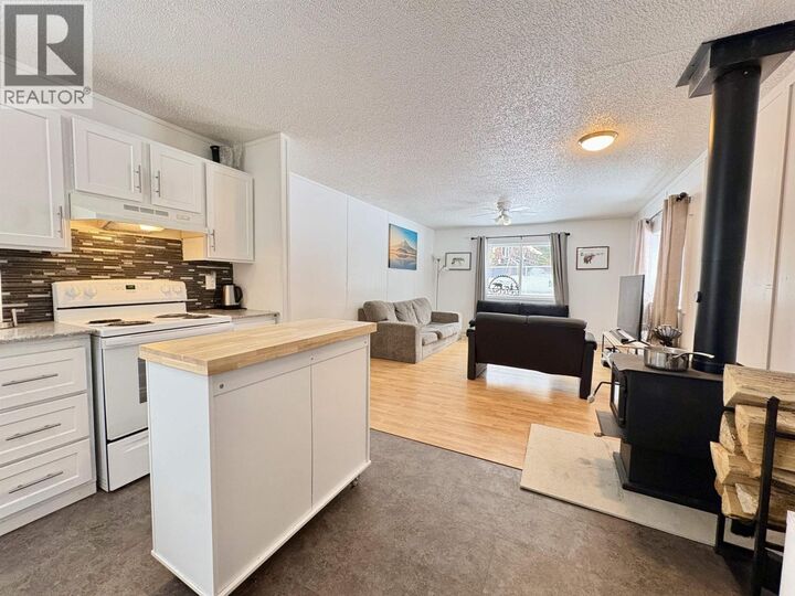 Property Photo: 16220 Allen Road BC V2K 5K8