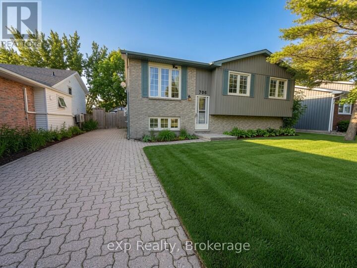 Property Photo:  706 Brownell Drive  ON N2Z 1N4 