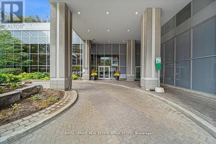 Property Photo:  16 Brookers Lane 512  ON M8V 0A5 