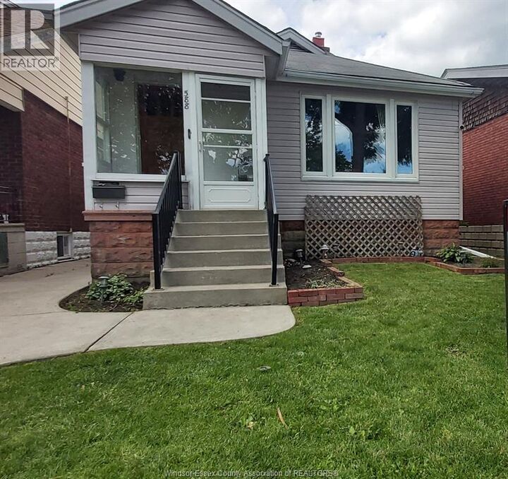 Property Photo:  588 Irvine Avenue  ON N8X 2T2 