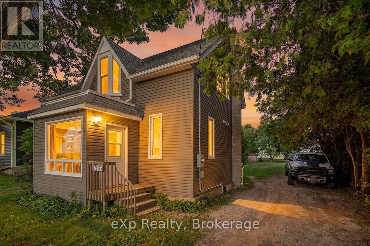 Property Photo: 171 Clyde Street ON N0G 1G0