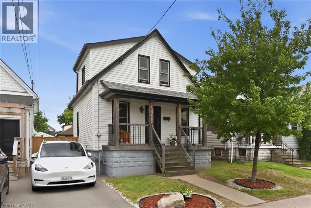 Property Photo:  144 Campbell Avenue  ON L8H 2E9 