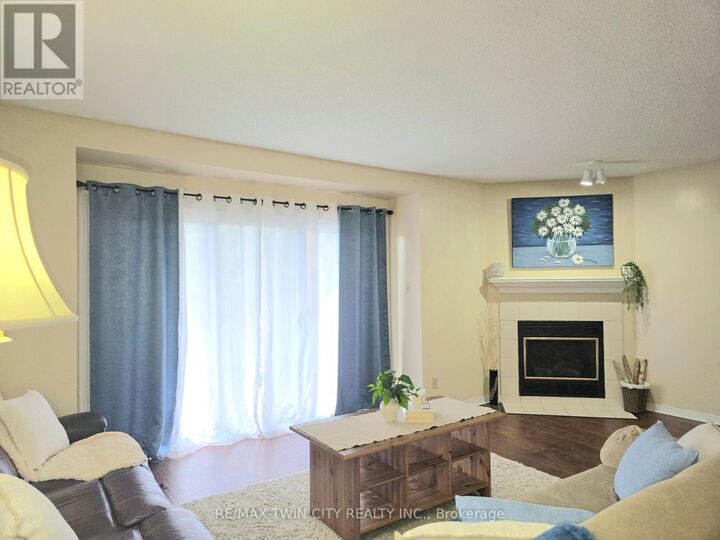 Property Photo:  250 Keats Way 6  ON N2L 6J5 
