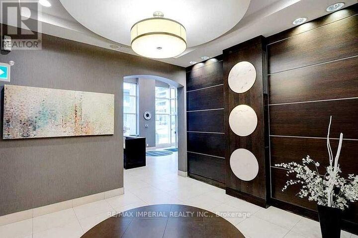Property Photo:  25 Town Centre Court 322  ON M1P 0B4 