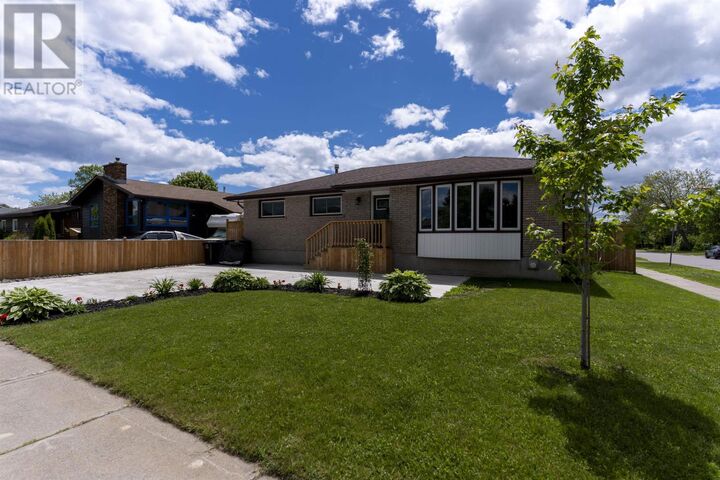 Property Photo:  103 Welland St  ON P7A 7T7 