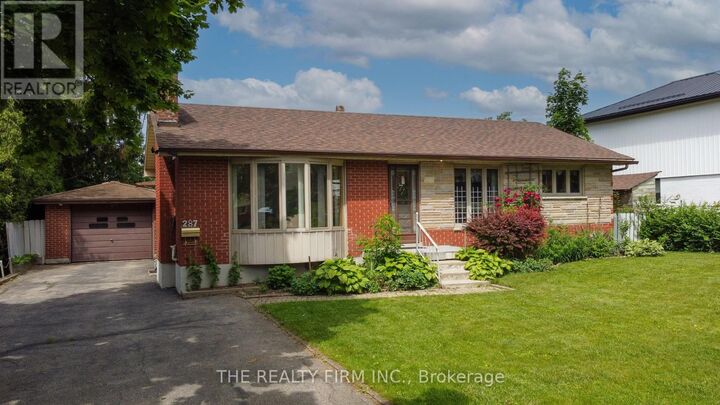 Property Photo:  287 Panorama Crescent  ON N5Z 3H2 