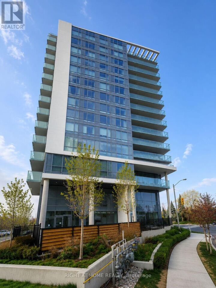 Property Photo:  10 De Boers Drive 1009  ON M3J 0L9 