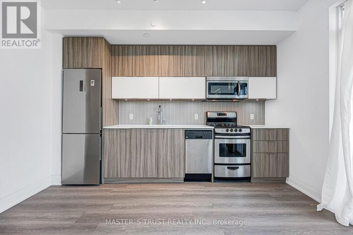 Property Photo:  56 Annie Craig Drive #1109  ON M8V 0C8 