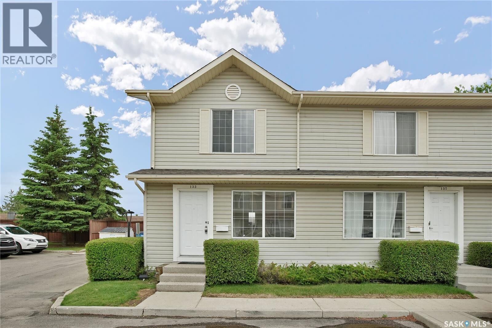 Property Photo:  133 815 Kristjanson Road  SK S7S 1M6 