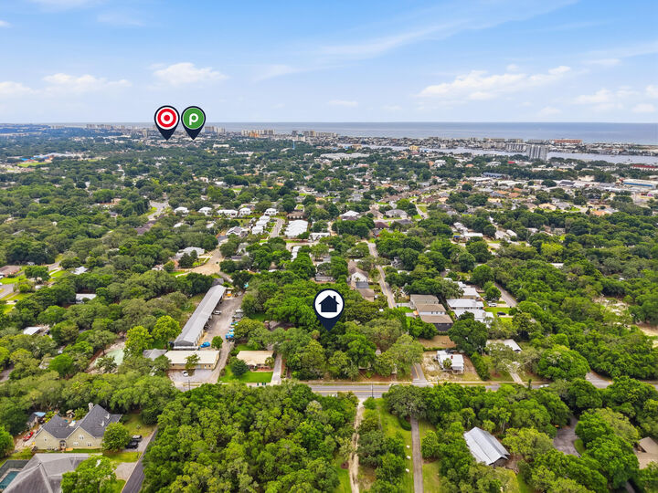 Property Photo: 318 & 314 Calhoun Avenue FL 32541