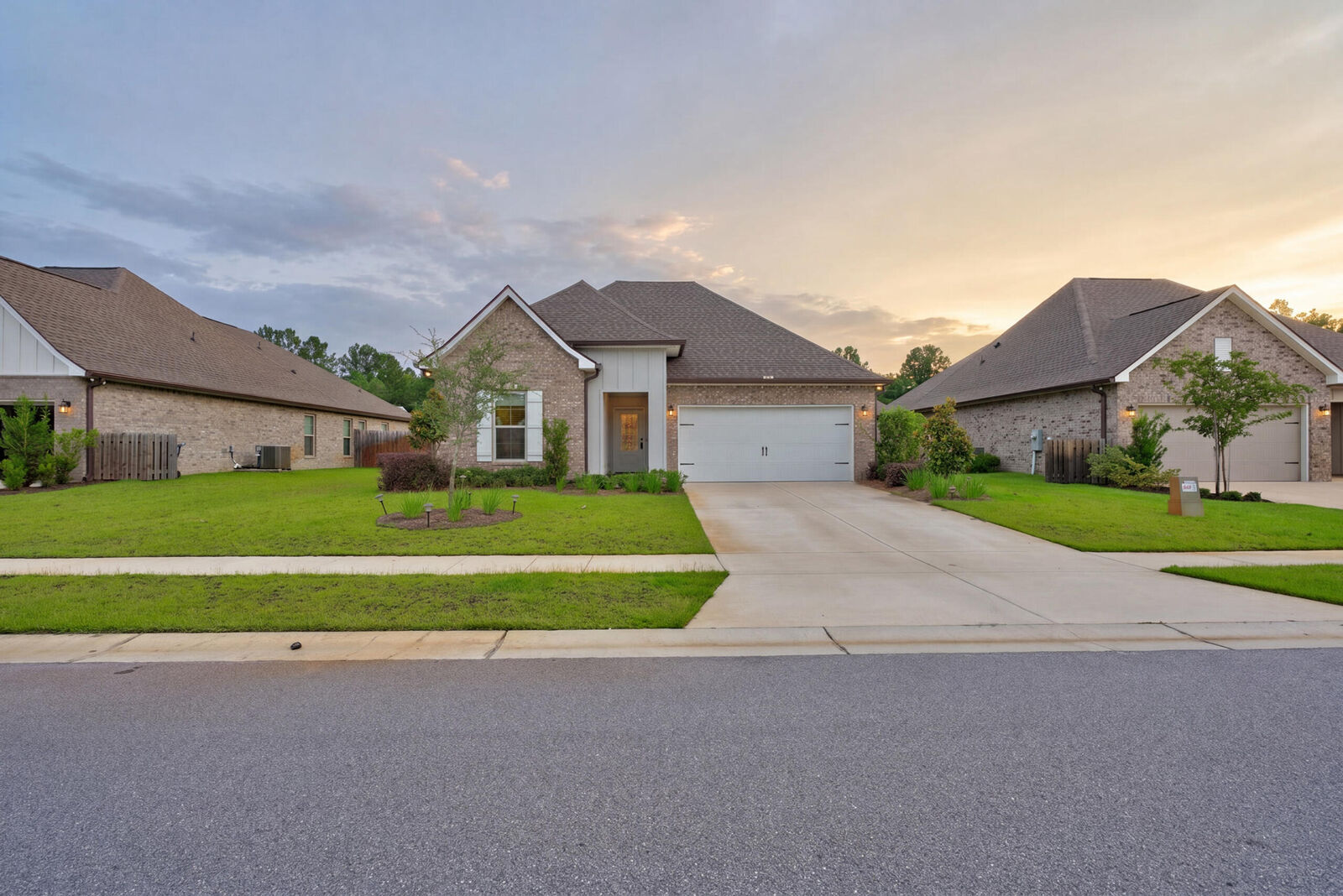 Property Photo:  75 E Apollo Avenue  FL 32439 