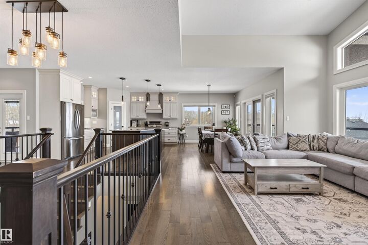 Property Photo: 1609 Horseshoe Bay AB T9M 1G9