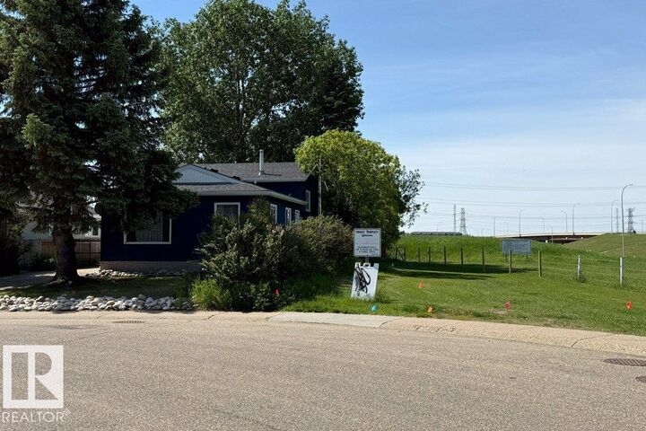 Property Photo: 4823 10 Avenue NW AB T6L 4S2