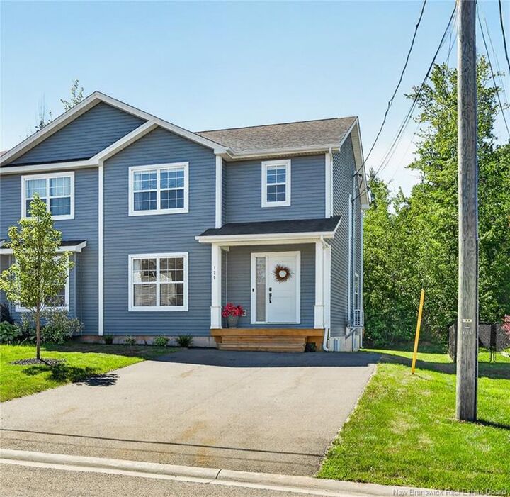 Property Photo:  125 Des Erables  NB E1A 9B1 