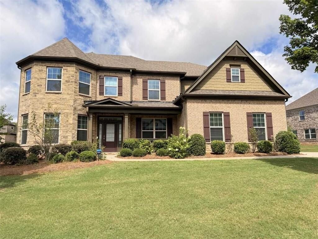 Property Photo:  1820 Stonington Drive  GA 30041 