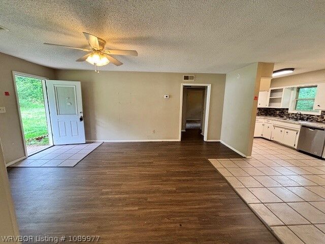 Property Photo:  4702 Baugh Road  AR 72921 