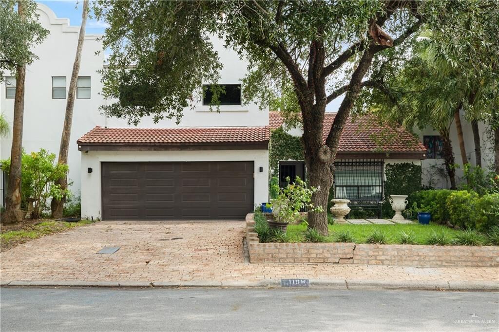 Property Photo: 110 E Shasta Avenue TX 78504