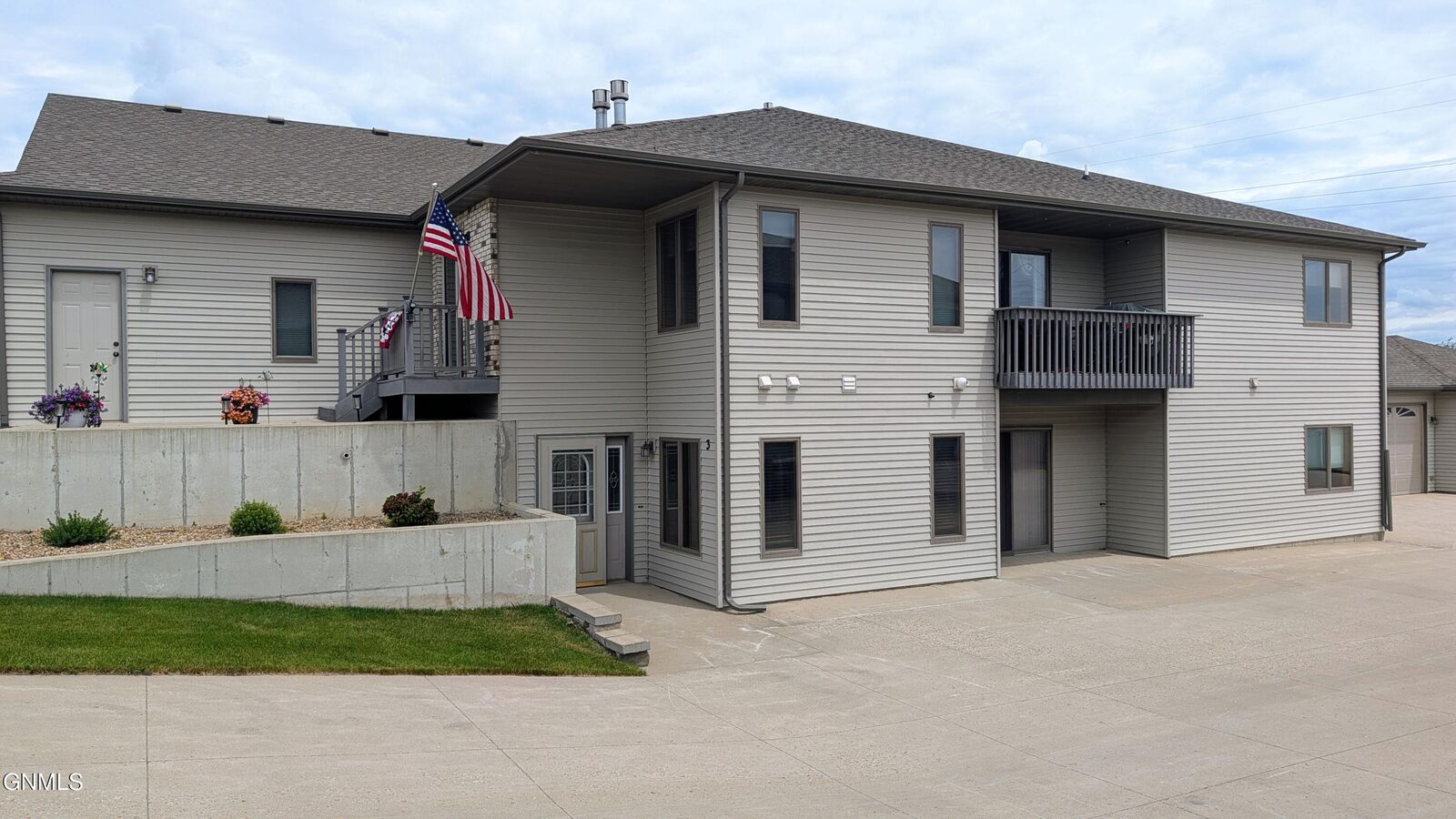 Property Photo:  1301 33rd Street N 3  ND 58501 