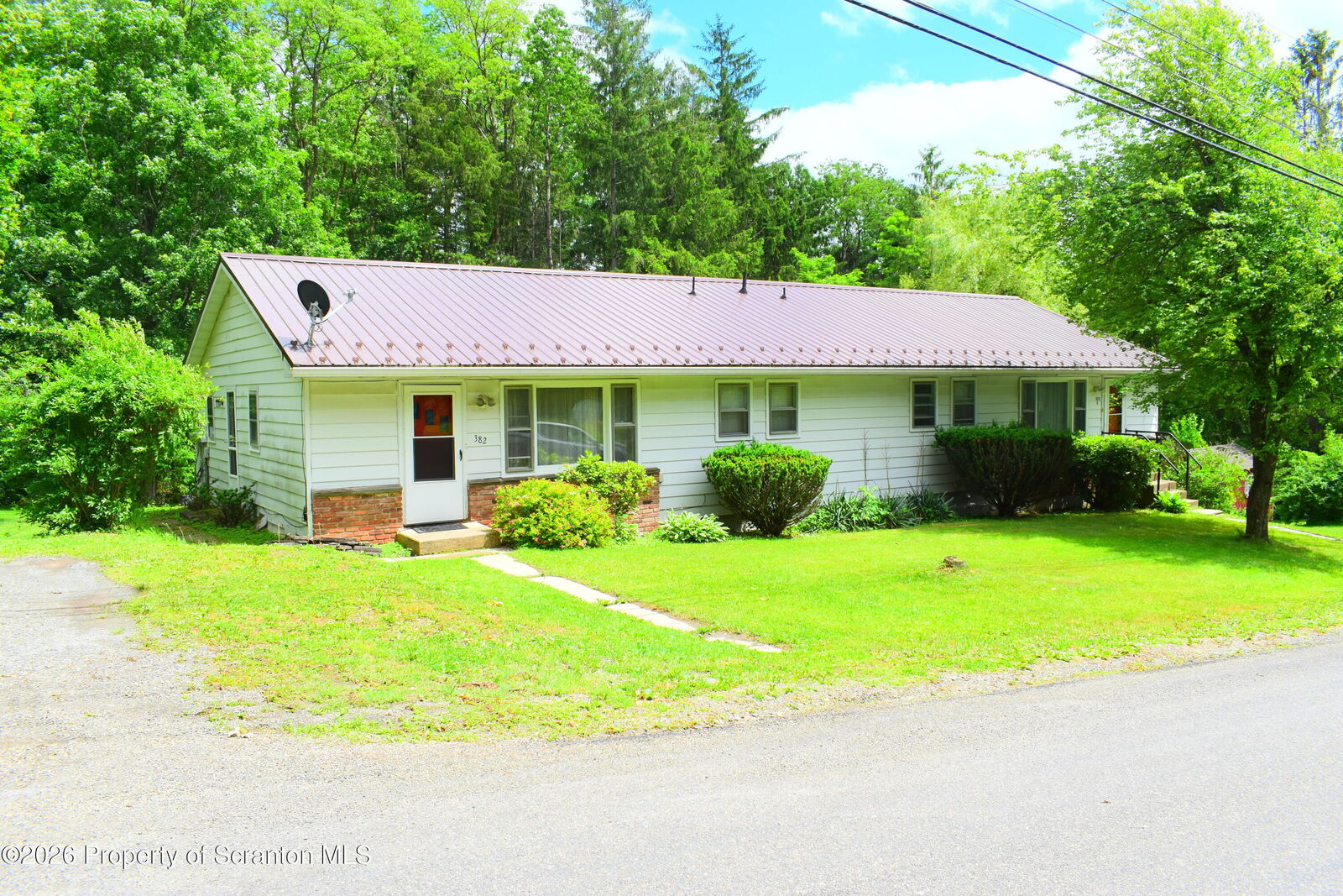 Property Photo:  372 Lower South Main Street  PA 18801 