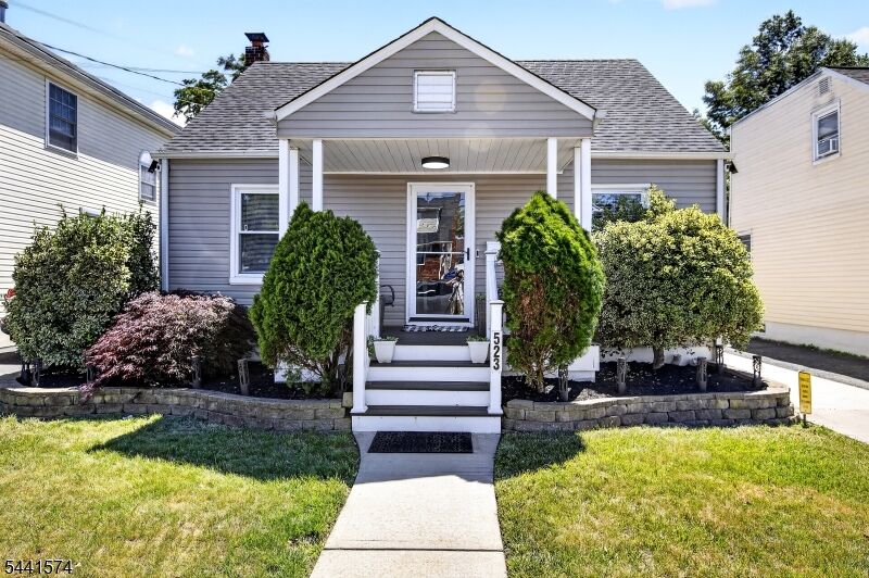 Property Photo:  523 Harrison Pl  NJ 07036 