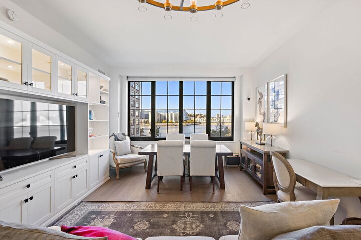 Property Photo:  1425 Hudson St 4I  NJ 07030 