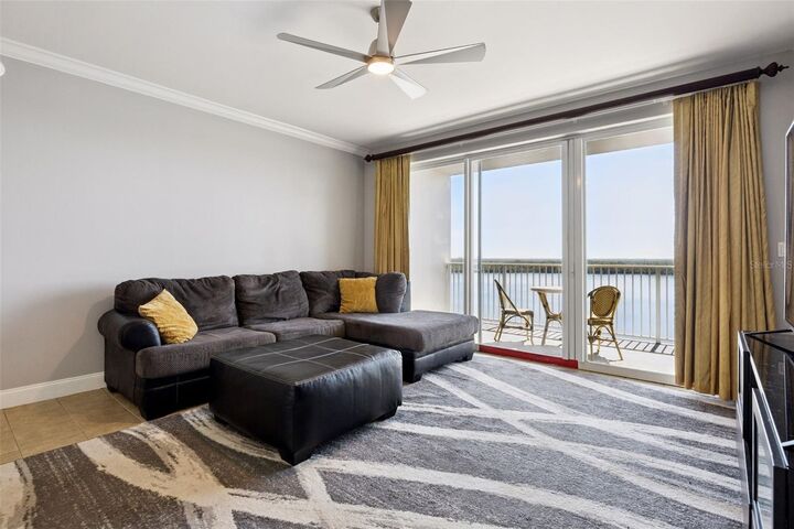 Property Photo:  13427 Blue Heron Beach Drive 906  FL 32821 