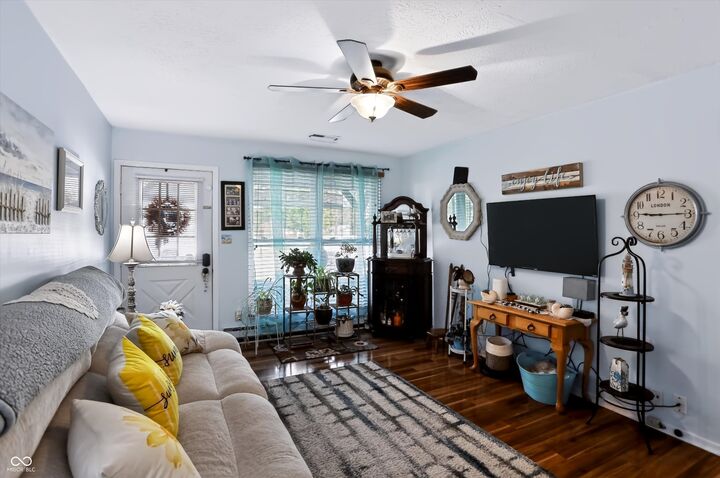 Property Photo:  5233 Palisade Way  IN 46237 