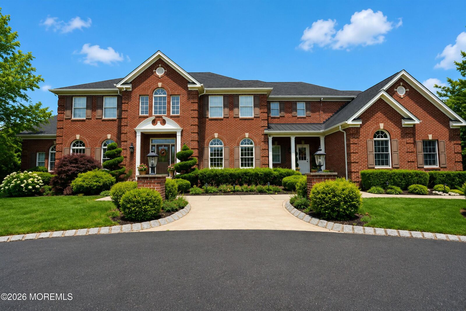 Property Photo:  2 Doctors Creek Court  NJ 08510 