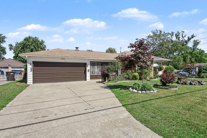 Property Photo:  3810 Clyde Park Avenue SW  MI 49509 