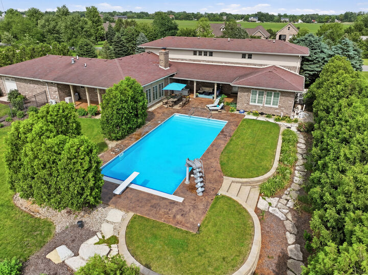 Property Photo:  24104 S Old Farm Road  IL 60442 