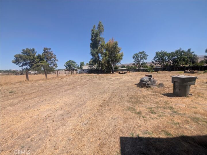 Property Photo:  32260 Avenue E  CA 92399 