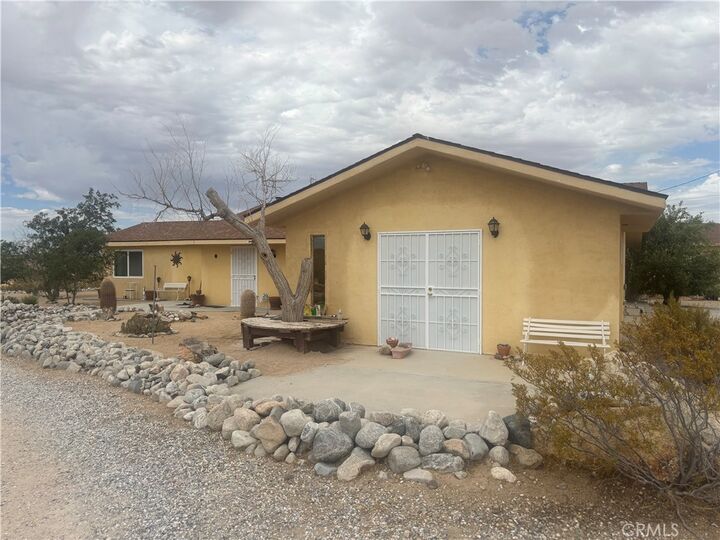 Property Photo: 3255 Sunset CA 92252