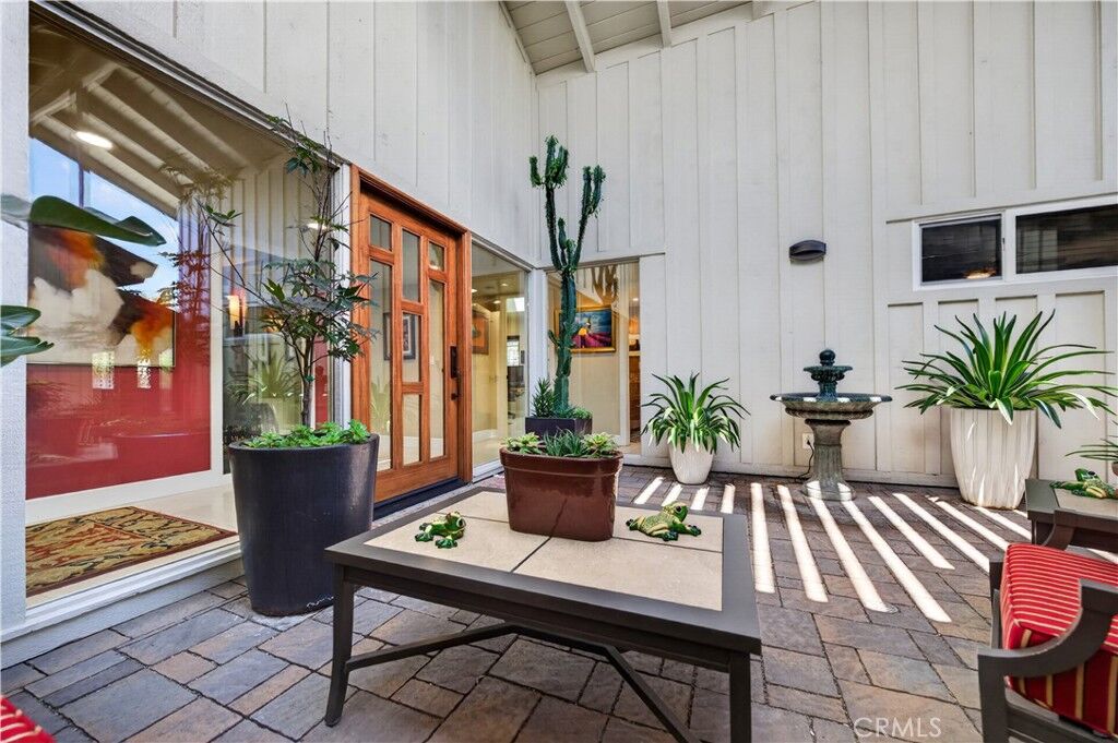 Property Photo:  4225 Virginia Vista  CA 90807 