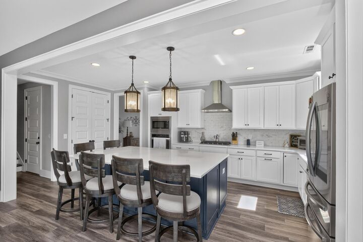 Property Photo:  869 Plowson Rd  TN 37122 