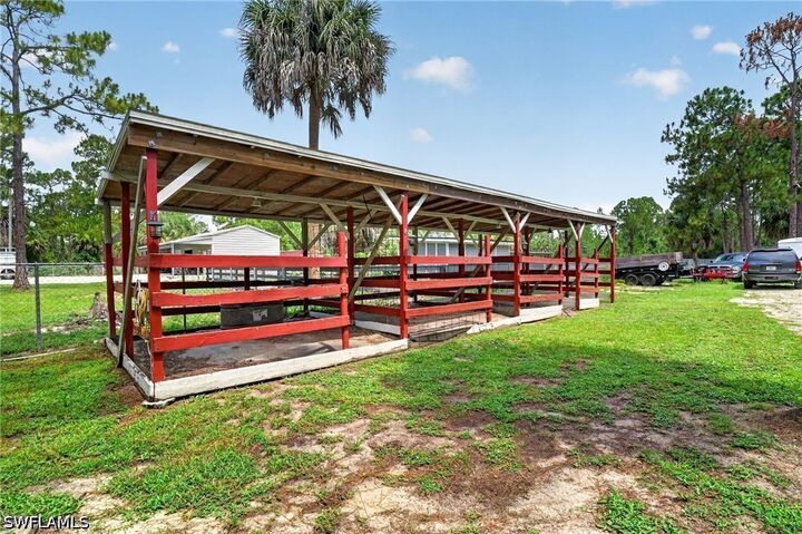 Property Photo:  2581 4th Avenue NE  FL 34120 