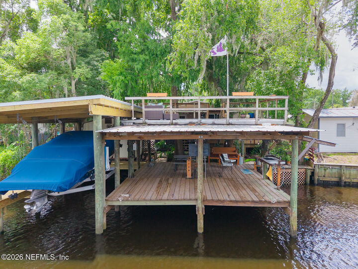 Property Photo: 153 Smith Lane FL 32189