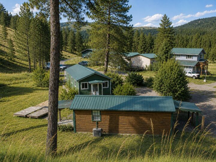 Property Photo:  13 Little Joes Rd  WA 99141 
