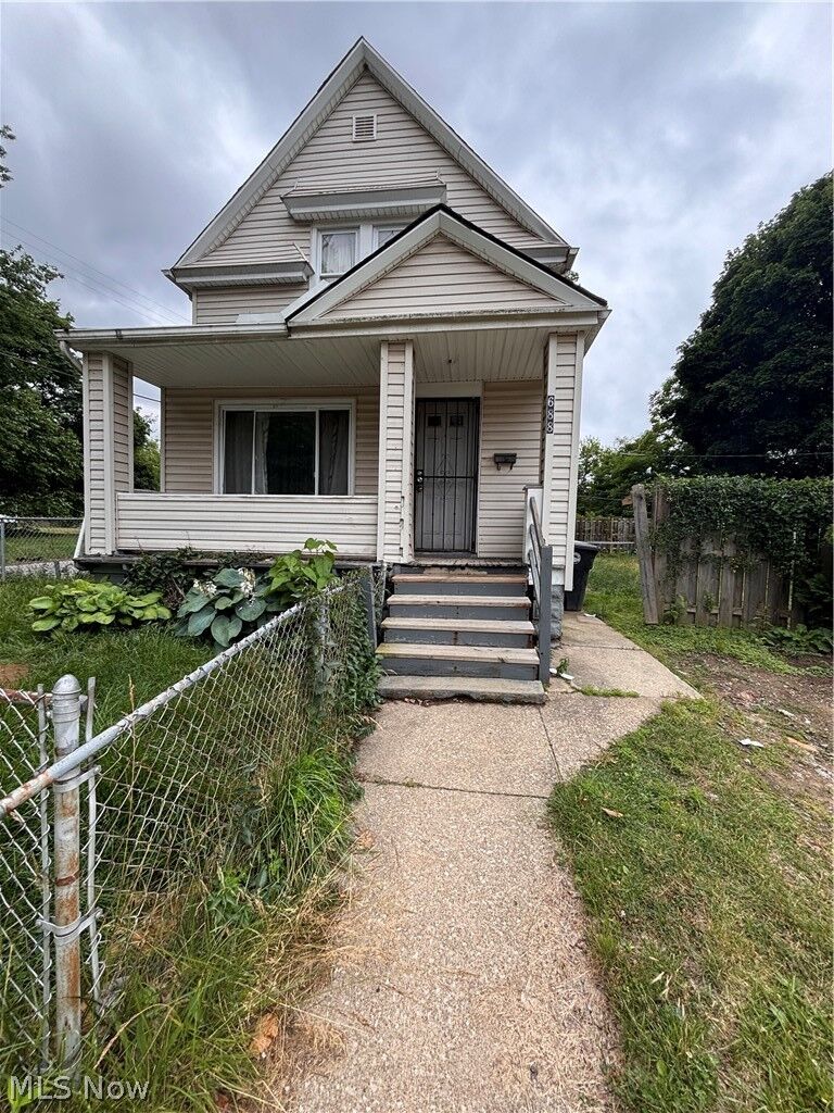Property Photo:  688 E 96th Street  OH 44108 