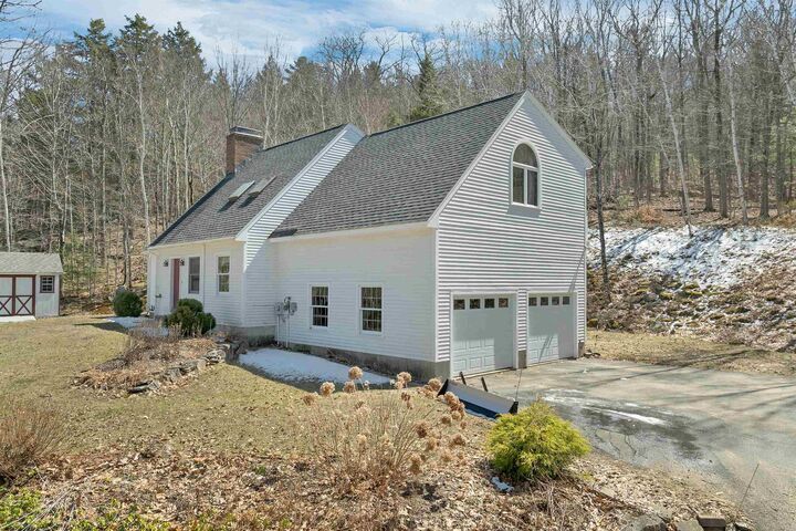 Property Photo:  204 Cherry Valley Road  NH 03810 