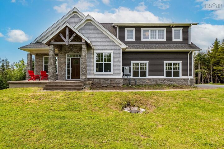 15 Poplar Way — photo 1