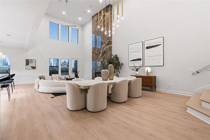 Property Photo: 1900 S Ervay Street 609 TX 75215