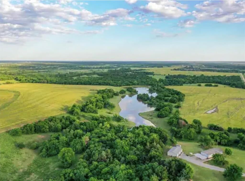 Property Photo:  NW Pebble Lane  OK 73012 