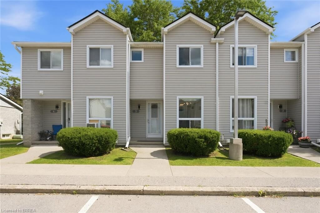 Property Photo: 476 Grey Street 3 ON N3S 7S5