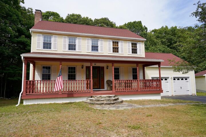 Property Photo: 18 Brookside Dr MA 01516